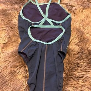 Speedo Women's Swimsuit One Piece Endurance